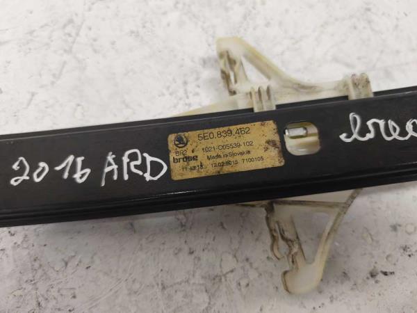 MÉCANISME DE LÈVE-VITRE ARRIÈRE DROIT SKODA - Vue 3